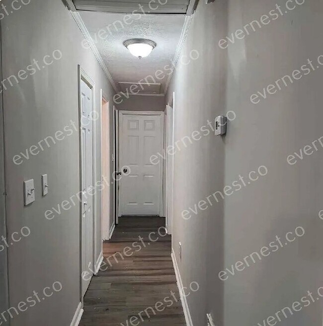 Building Photo - 9114 Griffin Ln SW