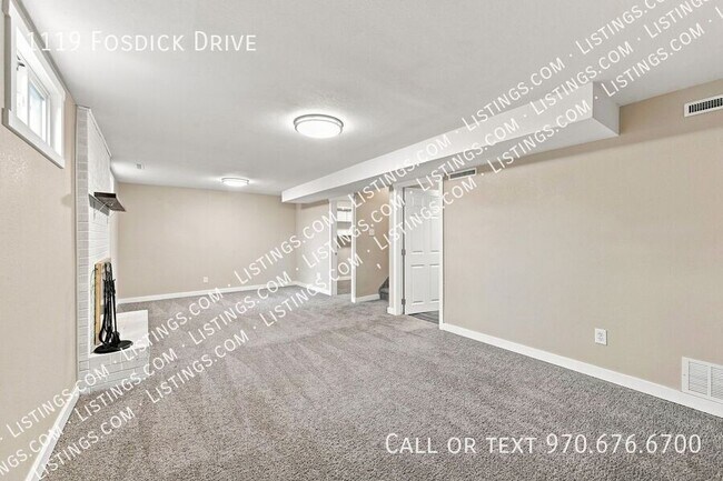 Building Photo - 1119 Fosdick Dr