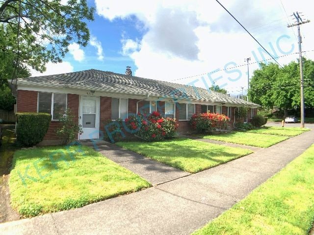 Primary Photo - Charming Studio Living in Portland's Heart...