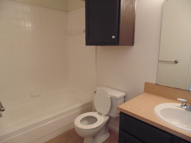 Building Photo - 3602CH