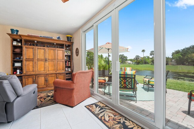 Building Photo - 2186 SE Wild Meadow Cir