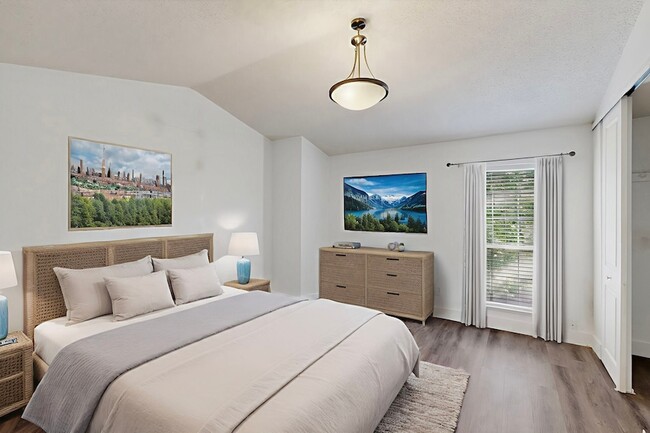 Building Photo - 46 Abbey Rd