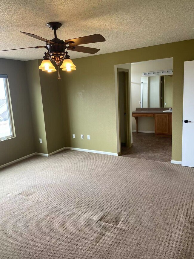 Building Photo - 19312 E 58th Pl