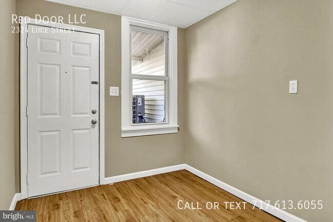 Building Photo - 2324 Luce St