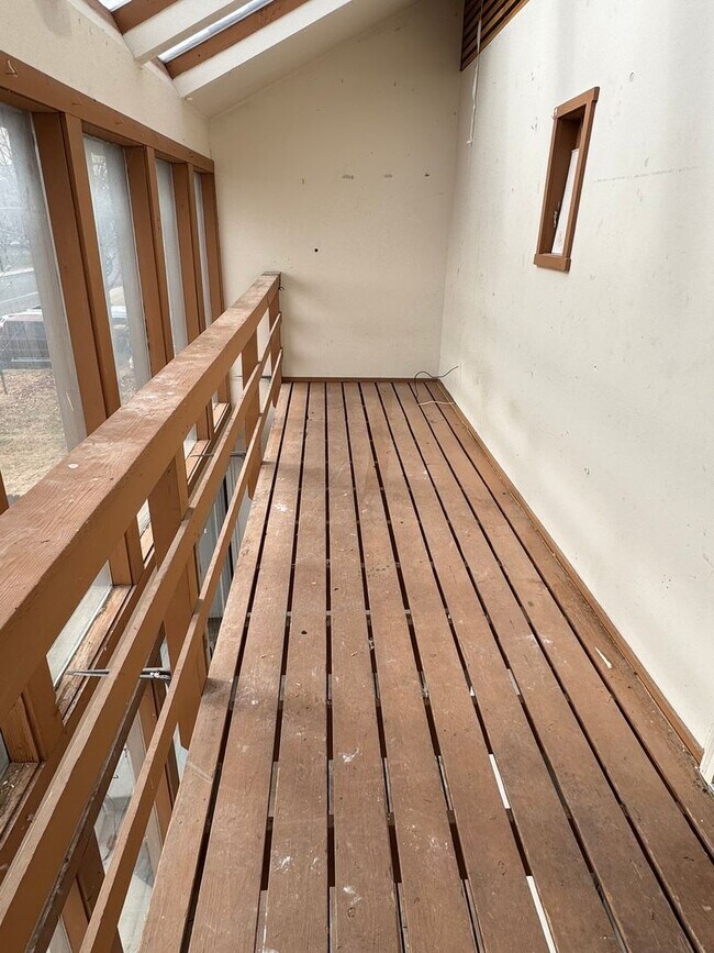 Building Photo - Sunny and Cute 2 Story, 2Bed, 1.5Bath Townhouse in Grand Junction!!!!