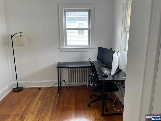 Building Photo - 54 Euclid Ave