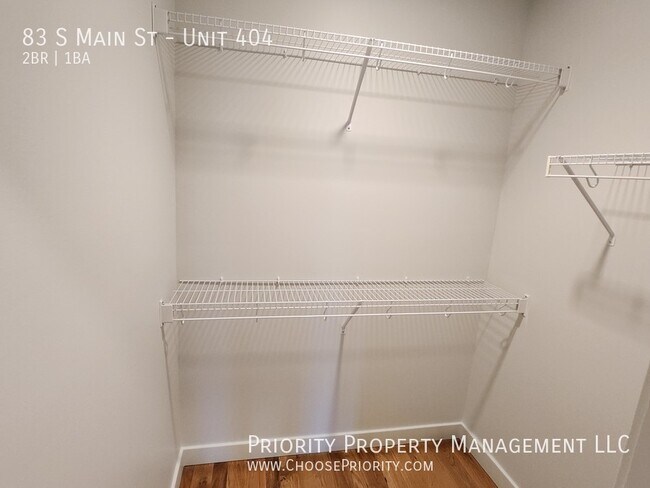 Building Photo - 1BR Penthouse Apartment, Downtown Harrison...