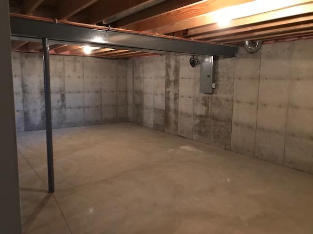 Building Photo - 411 Split Rail Dr