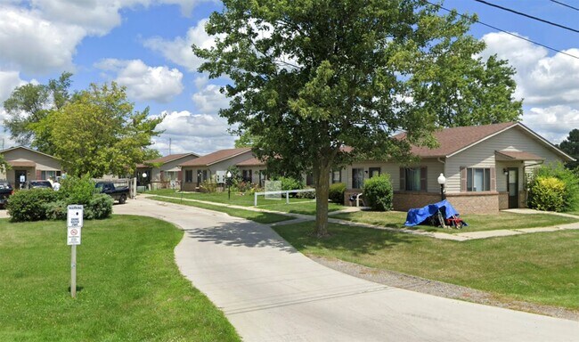 Building Photo - 125 Shire Cres