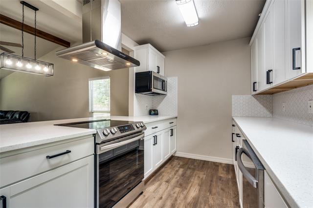 Building Photo - 5096 Thompson Dr