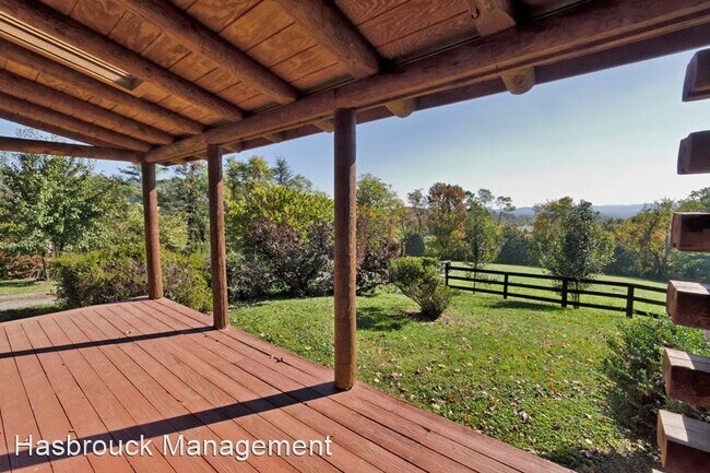 Building Photo - 3 br, 1.5 bath House - 6853 Jarmans Gap Road