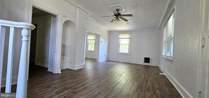 Building Photo - 6120 Otis St