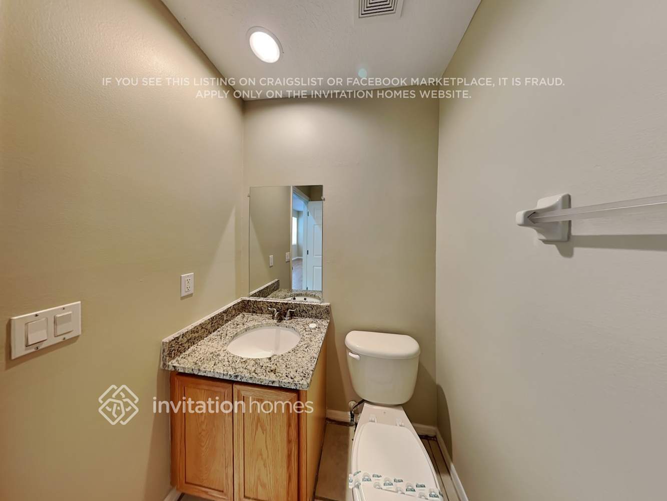 Building Photo - 2101 Cedar Garden Dr