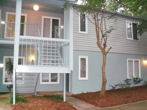 Building Photo - South Charlotte Rental at Sharon Lakes Con...