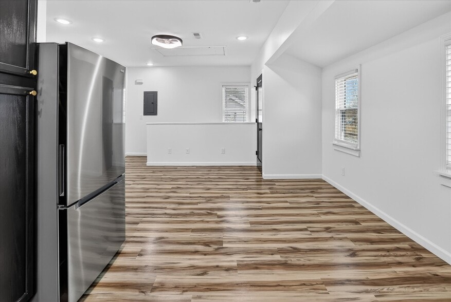 Building Photo - 509 McDonald St