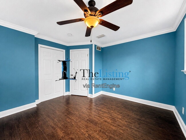 Building Photo - 3415 Grv St Cir