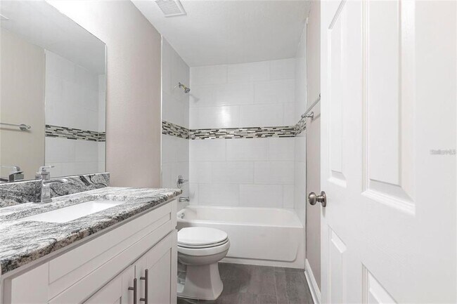 Building Photo - 6230 S Martindale Ave