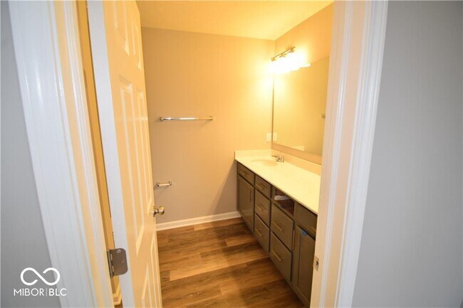 Building Photo - 2933 Bolton Square Blvd