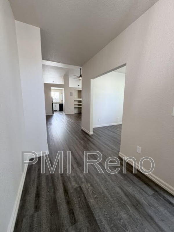Building Photo - 3736 Culpepper Dr