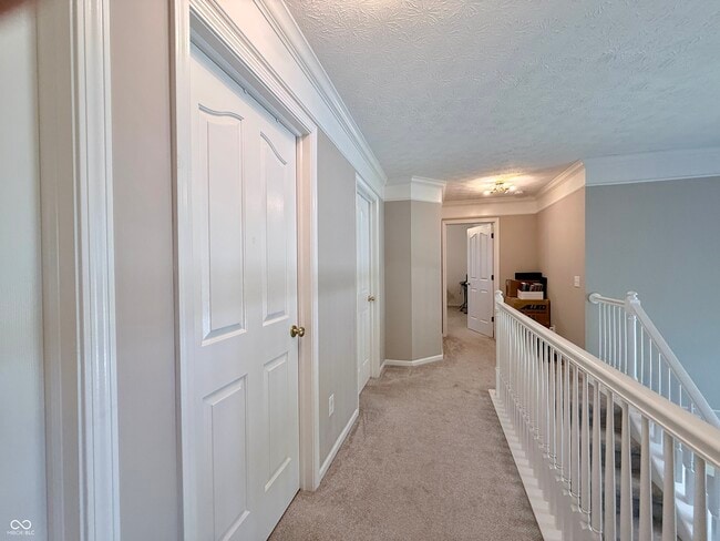 Building Photo - 14010 Avalon E Dr