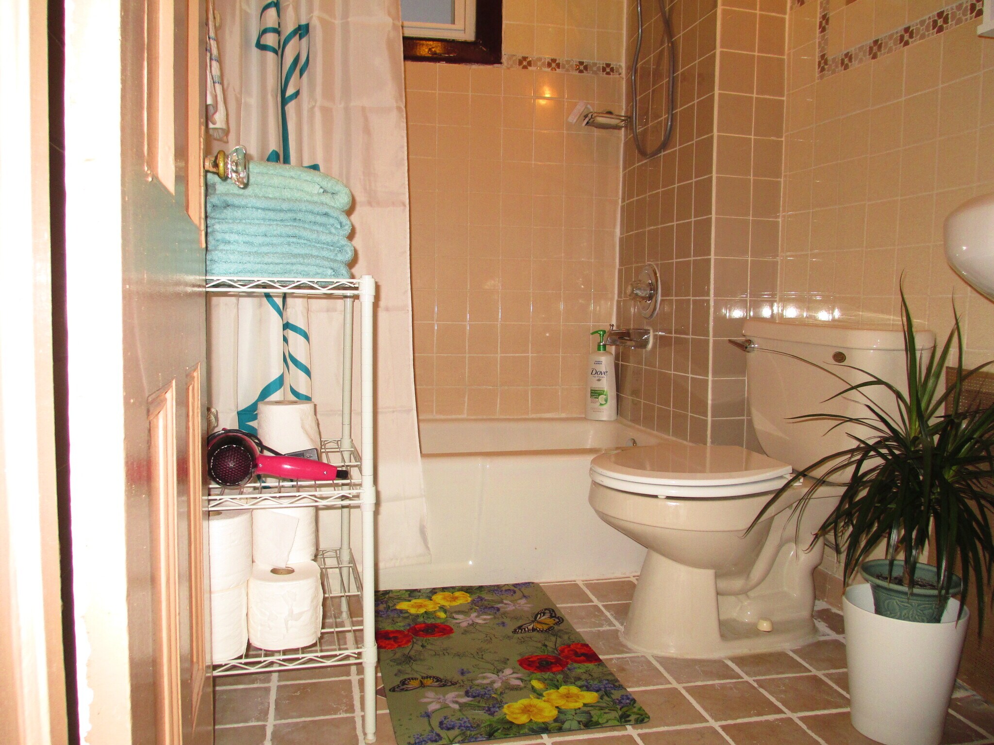 Building Photo - 855 Pavonia Ave