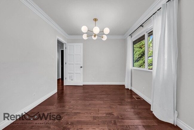 Building Photo - 1951 Heath Dr