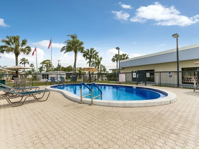 Building Photo - 7431 43rd Way N