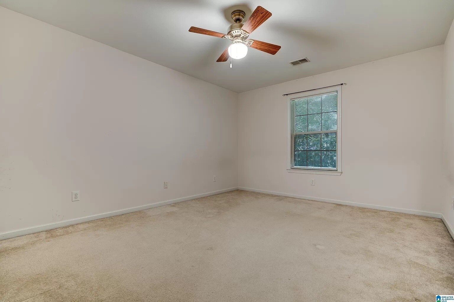 Building Photo - 1505 Savannah Park