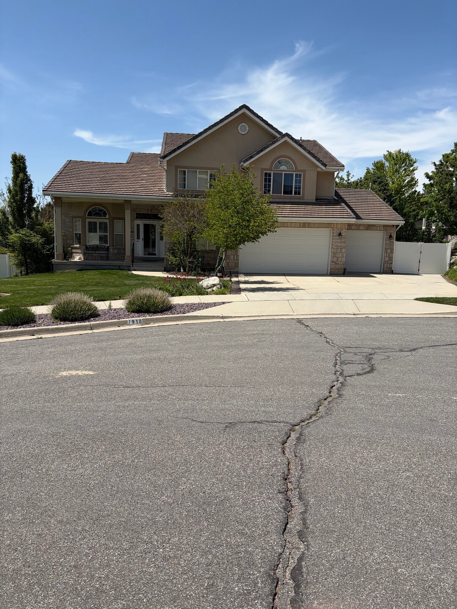Building Photo - 7918 S Desert Ridge Cv