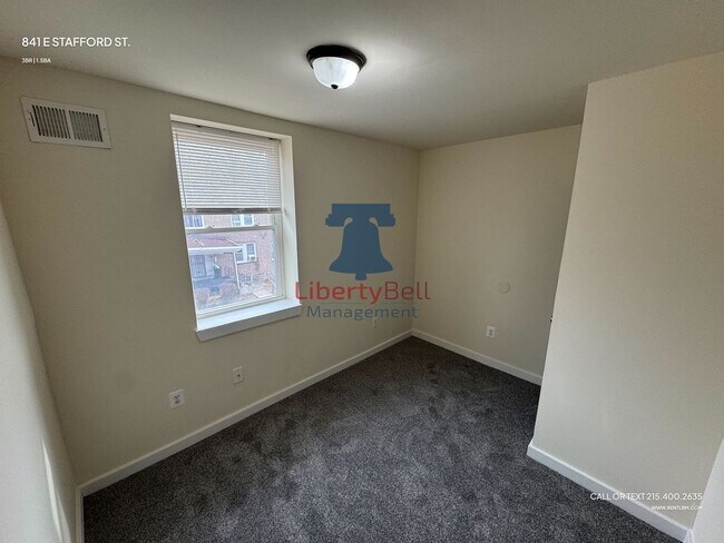 Building Photo - 841 E Stafford St