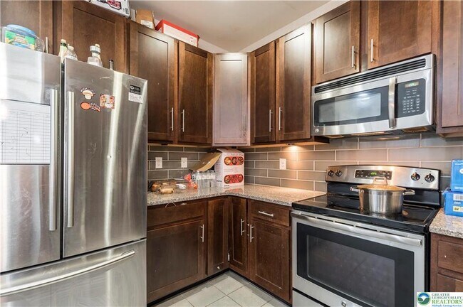 Building Photo - 5136 Dogwood Trail