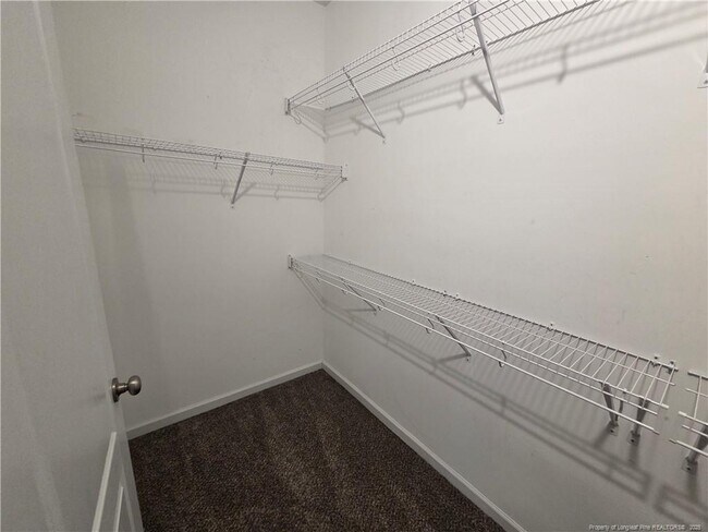 Building Photo - 2044 Stonewash Dr