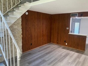 Building Photo - 24 Calabria Ave