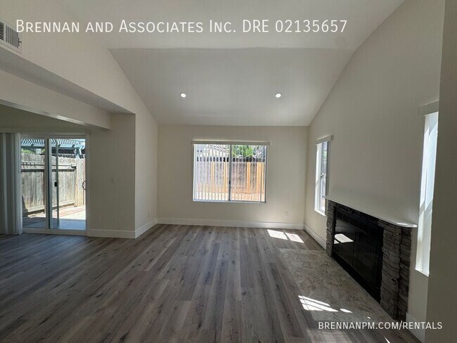 Building Photo - 1130 Sumner Ave