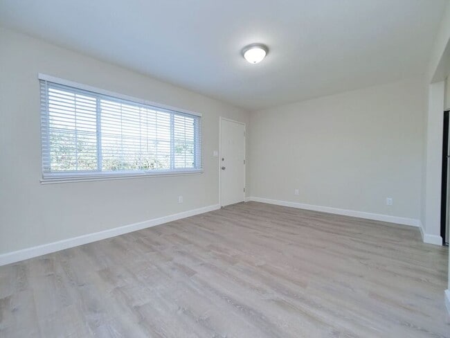 Building Photo - 16016 Marcella St