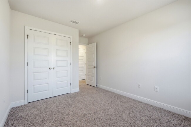 Building Photo - 1653 Caleigh Ct