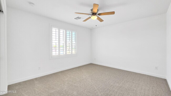 Building Photo - 27156 N 169th Dr