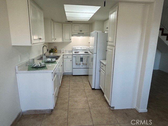 Building Photo - 51020 Eisenhower Dr