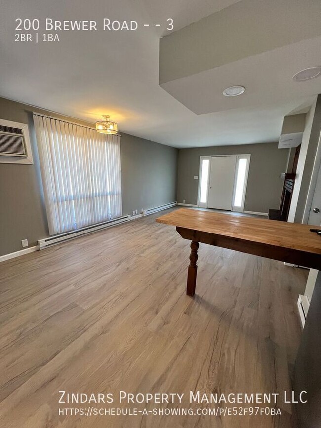 Building Photo - Remodeled 2 Bed 1 Bath Apartment in Danvil...