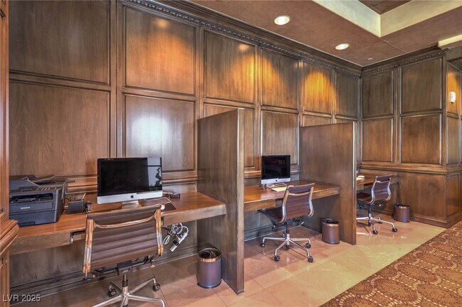 Building Photo - 9101 Alta Dr