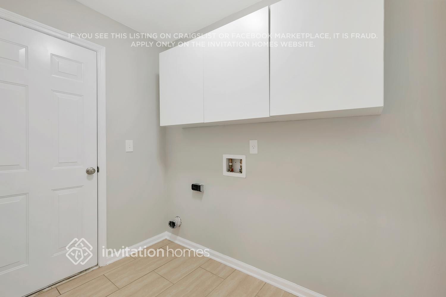 Building Photo - 12096 Coachman Lakes Way