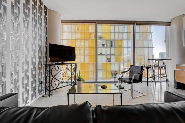 Building Photo - Veer Towers 1010W- Partial Strip Views from this Studio Residence