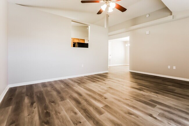 Building Photo - 11730 Lynn Brook Cir