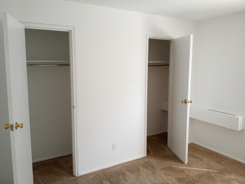 Bedroom Closets - 1315 Noble Ave