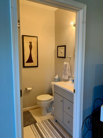 Basement 1/2 bath - 811 Rainier Rd