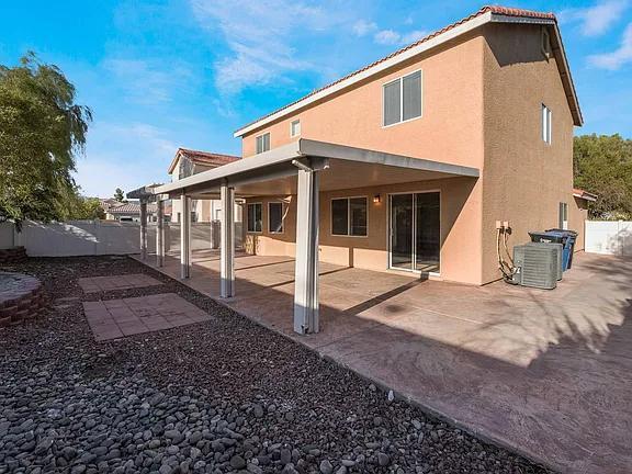 Building Photo - 5021 Drifting Pebble St