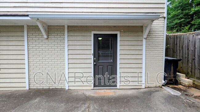 Building Photo - 3290 Forest Creek Dr SW