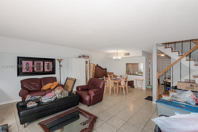 Building Photo - 6768 SW 39th St