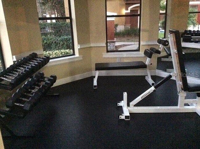 Building Photo - 2141 Portofino Pl