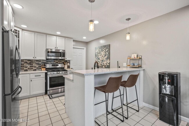Building Photo - 2 Oyster Creek Dr